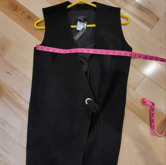 🔴 NWT Club Monaco real suede vest - Picture 2 of 7